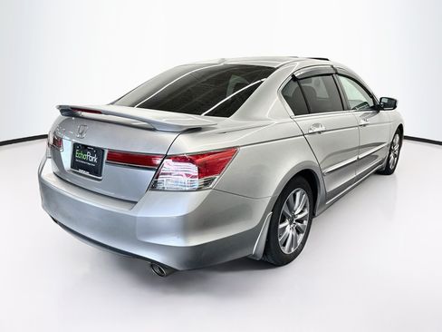 Used 2011 Honda Accord EX-L image 9