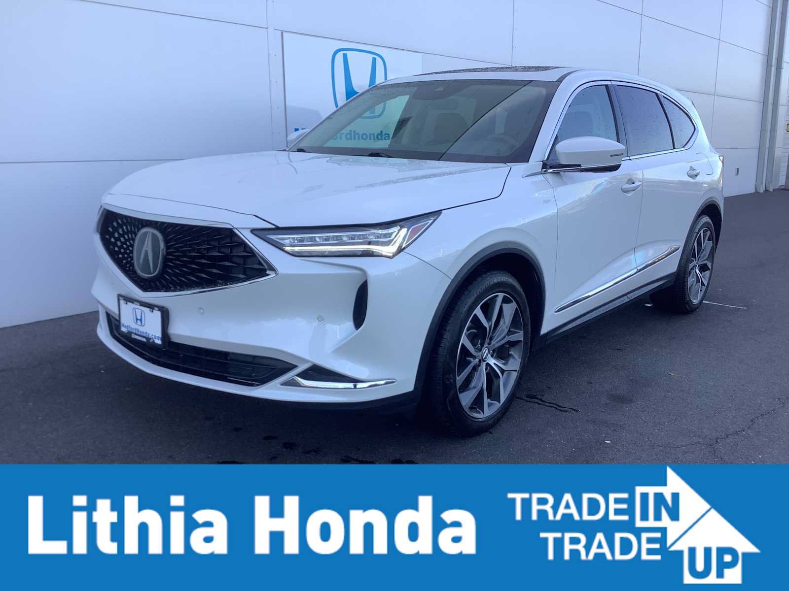 Used 2024 Acura MDX w/ Technology Package AWD/4WD image 1