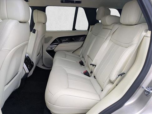 New 2025 Land Rover Range Rover SE image 16