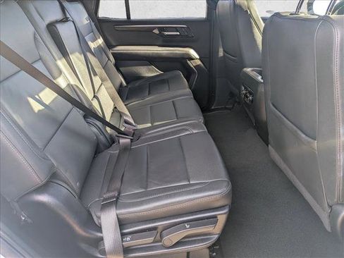 Used 2025 Chevrolet Tahoe LT image 19