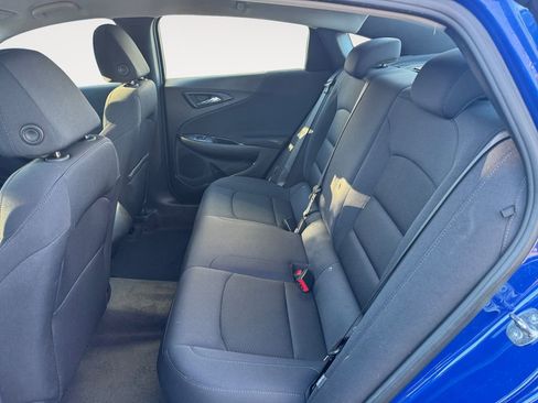 Used 2023 Chevrolet Malibu LS image 13