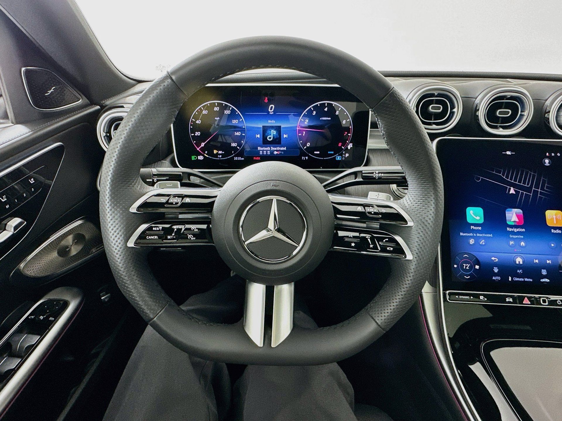 Used 2025 Mercedes-Benz C 300 Sedan image 12