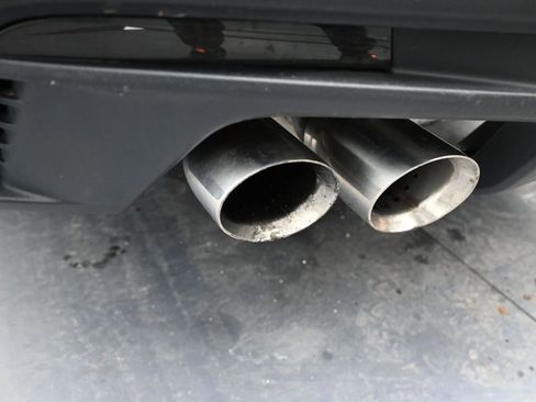 Used 2020 Chevrolet Camaro LT image 43