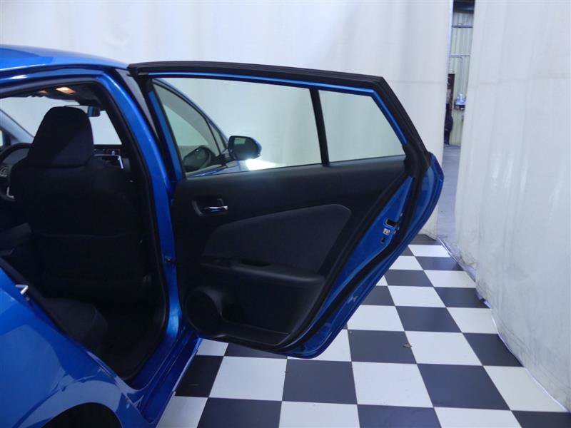 Used 2020 Toyota Prius LE AWD/4WD image 23