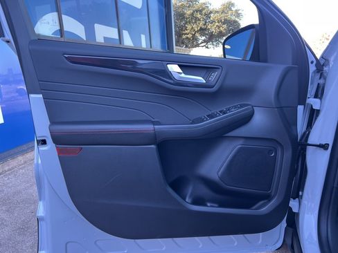 New 2026 Ford Escape ST-Line w/ Tech Pack #1 image 11