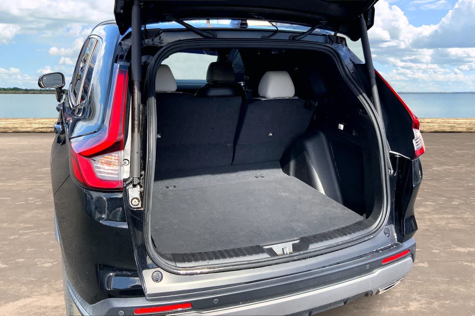 Used 2023 Honda CR-V Sport Touring image 18