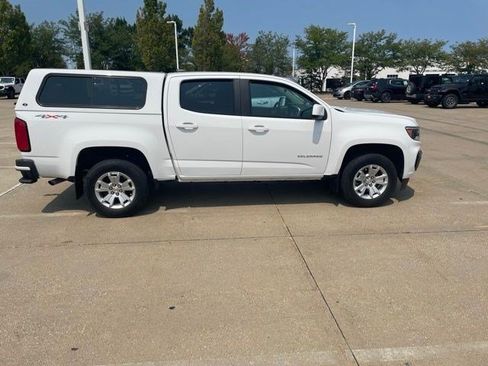 Used 2022 Chevrolet Colorado LT w/ LT Convenience Package AWD/4WD image 6