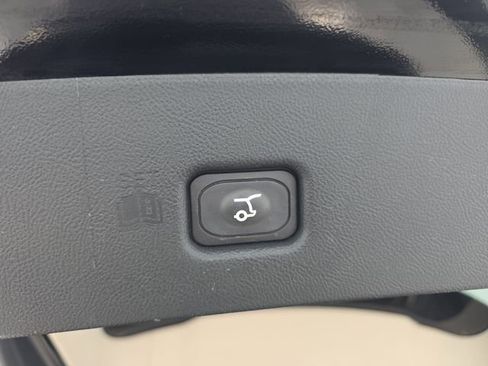 Certified 2022 Lincoln Nautilus Standard image 32