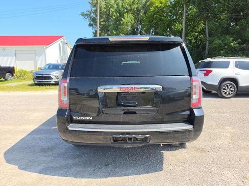 Used 2016 GMC Yukon Denali w/ Open Road Package AWD/4WD image 4