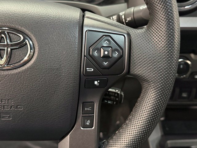Used 2023 Toyota Tacoma TRD Sport w/ Technology Package AWD/4WD image 14