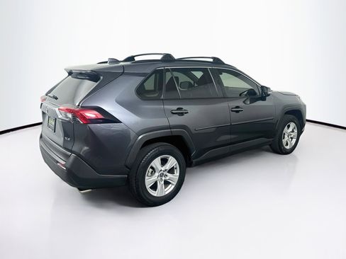 Used 2020 Toyota RAV4 XLE w/ Convenience Package FWD image 9