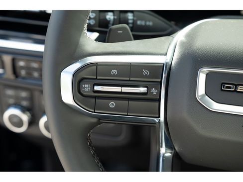 New 2026 GMC Yukon Denali w/ Sun & Power Step Package image 19