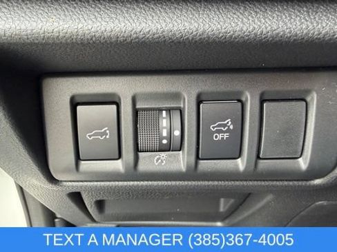 Used 2025 Subaru Outback Wilderness AWD/4WD image 28