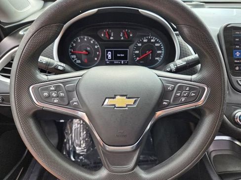 Used 2024 Chevrolet Malibu LT FWD image 32