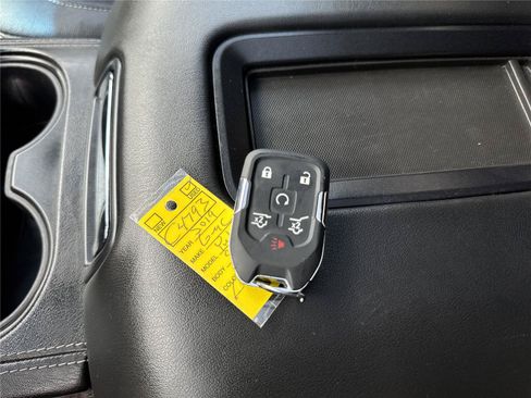 Used 2019 GMC Yukon SLT AWD/4WD image 37
