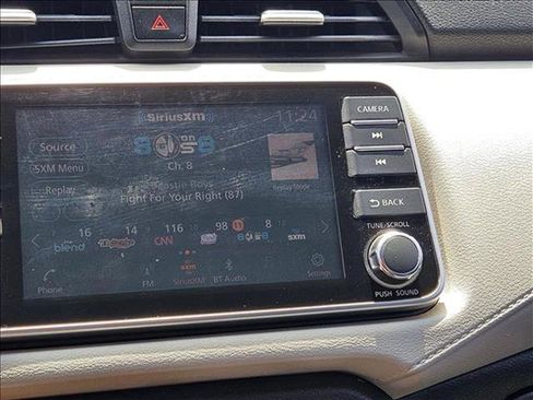 Used 2021 Nissan Versa SV FWD image 13