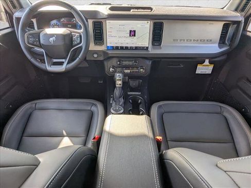 New 2025 Ford Bronco Outer Banks image 14