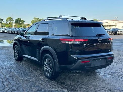Certified 2025 Nissan Pathfinder SV AWD/4WD image 6