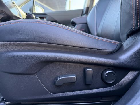 Used 2025 Subaru Crosstrek 2.5i Limited image 18