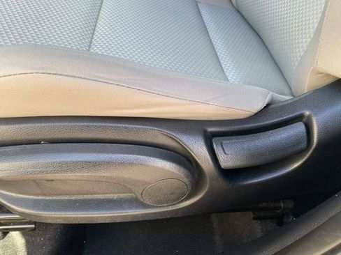 Used 2023 Kia Soul LX image 17