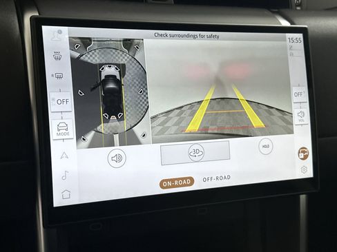 Certified 2025 Land Rover Discovery Sport S image 25