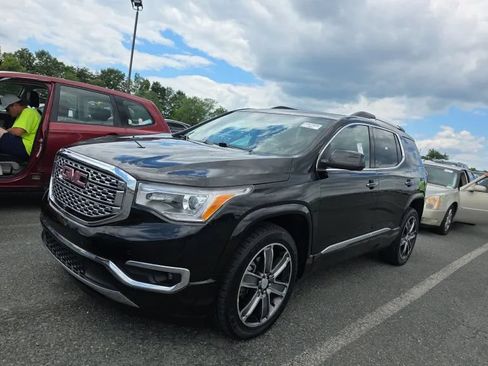 Used 2017 GMC Acadia Denali w/ Technology Package AWD/4WD image 1