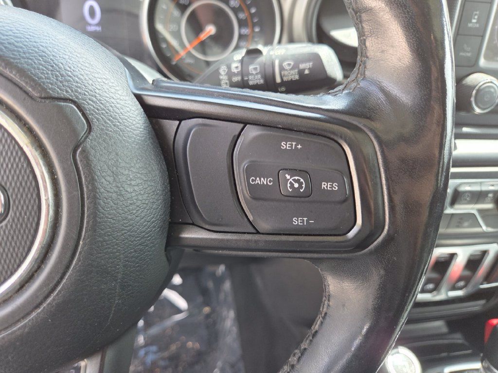 Used 2020 Jeep Wrangler Sport AWD/4WD image 34