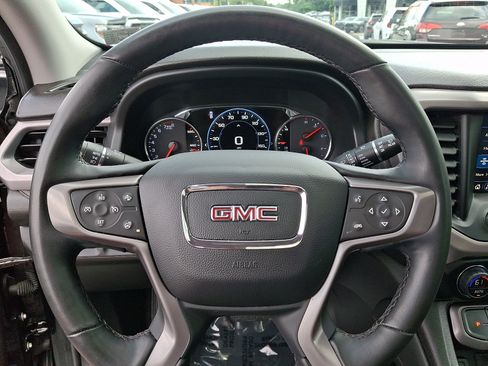 Used 2023 GMC Acadia AT4 w/ Technology Package AWD/4WD image 23