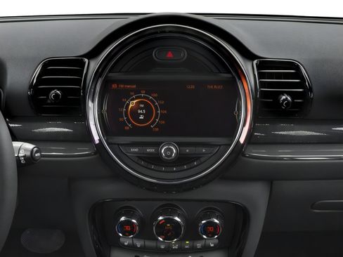 Used 2017 MINI Cooper Clubman FWD image 10