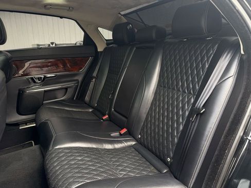 Used 2016 Jaguar XJ L Portfolio image 16