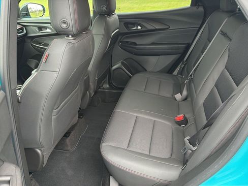 Used 2022 Chevrolet TrailBlazer RS FWD image 11