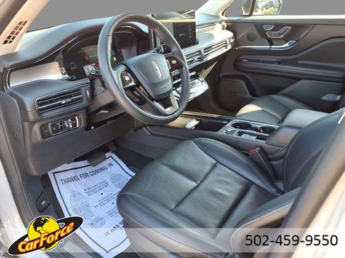 Used 2024 Lincoln Corsair Reserve w/ Jet Appearance Package image 4