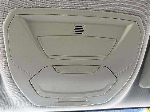 Used 2016 Ford C-MAX SE FWD image 41