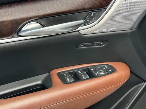 Certified 2023 Cadillac XT5 Premium Luxury AWD/4WD image 15