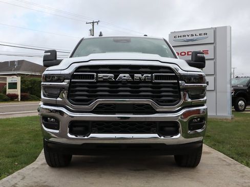 Used 2025 RAM 2500 Big Horn image 6