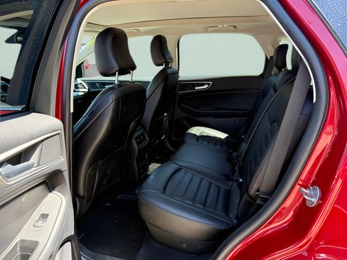 Certified 2021 Ford Edge SEL w/ Convenience Package AWD/4WD image 5