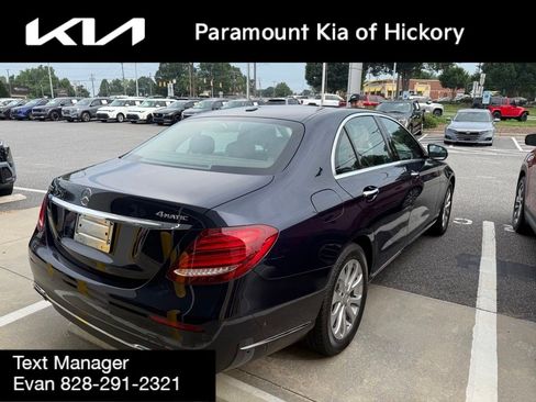 Used 2017 Mercedes-Benz E 300 4MATIC image 9