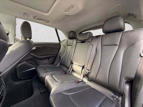 Used 2023 Audi Q8 Premium Plus w/ Premium Plus Package image 12