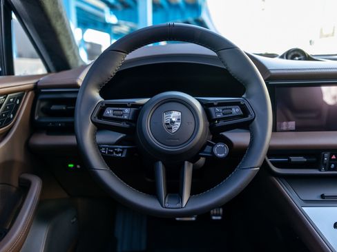 New 2025 Porsche Macan Turbo Electric image 6