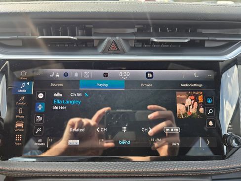 Used 2026 Jeep Cherokee Limited image 18