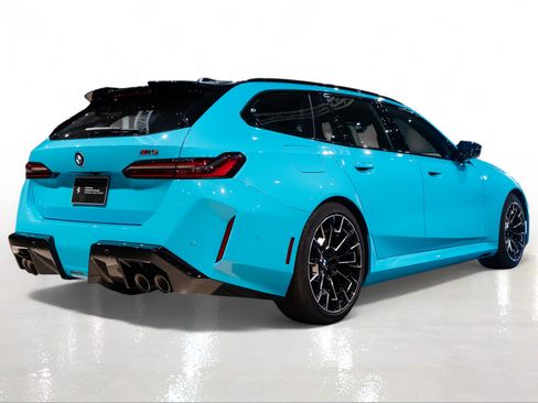 Used 2026 BMW M5 Touring w/ Executive Package AWD/4WD image 10