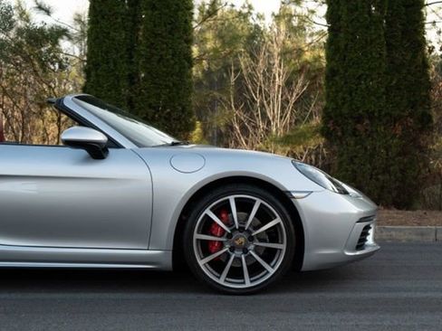 Used 2020 Porsche 718 Boxster S image 12