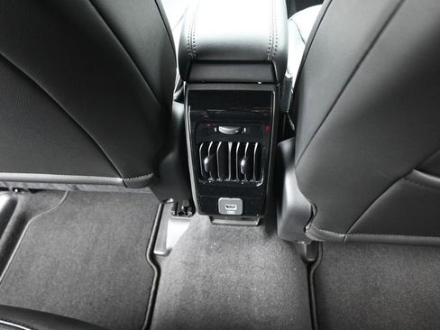 New 2026 Jeep Compass Latitude AWD/4WD image 25