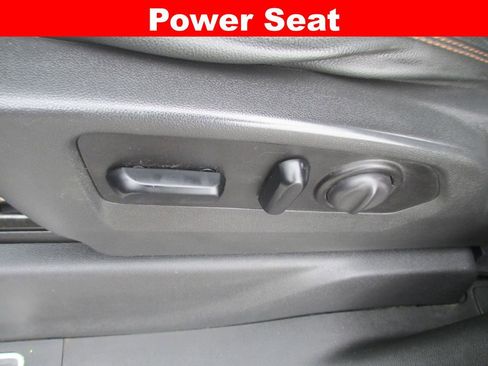 Used 2020 GMC Sierra 1500 AT4 w/ AT4 Premium Package image 29