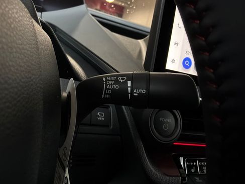 New 2026 Toyota Prius Plug-In Hybrid FWD image 39