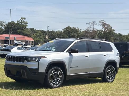 New 2026 Jeep Cherokee Limited AWD/4WD image 15