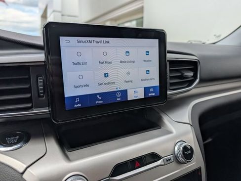 Certified 2022 Ford Explorer XLT w/ Equipment Group 202A image 13