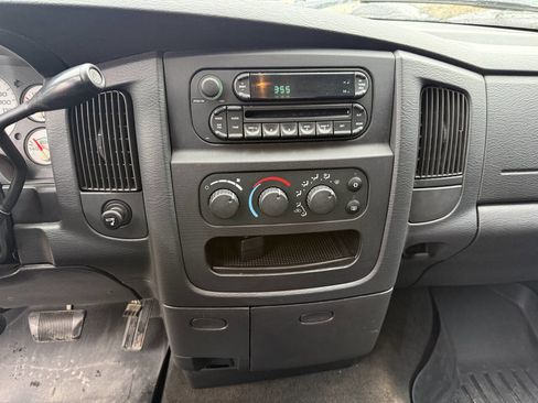 Used 2005 Dodge Ram 3500 Truck SLT image 22