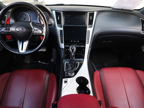 Used 2019 INFINITI Q60 Red Sport 400 RWD image 2