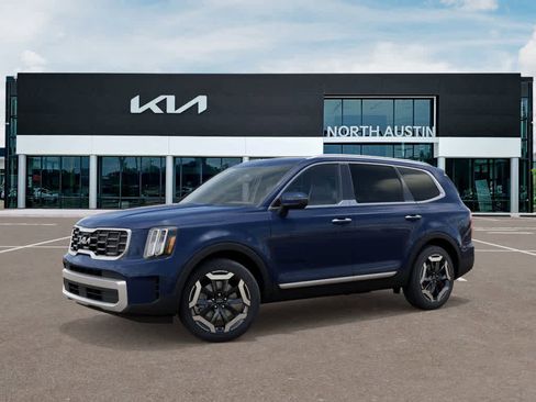 New 2025 Kia Telluride S image 3